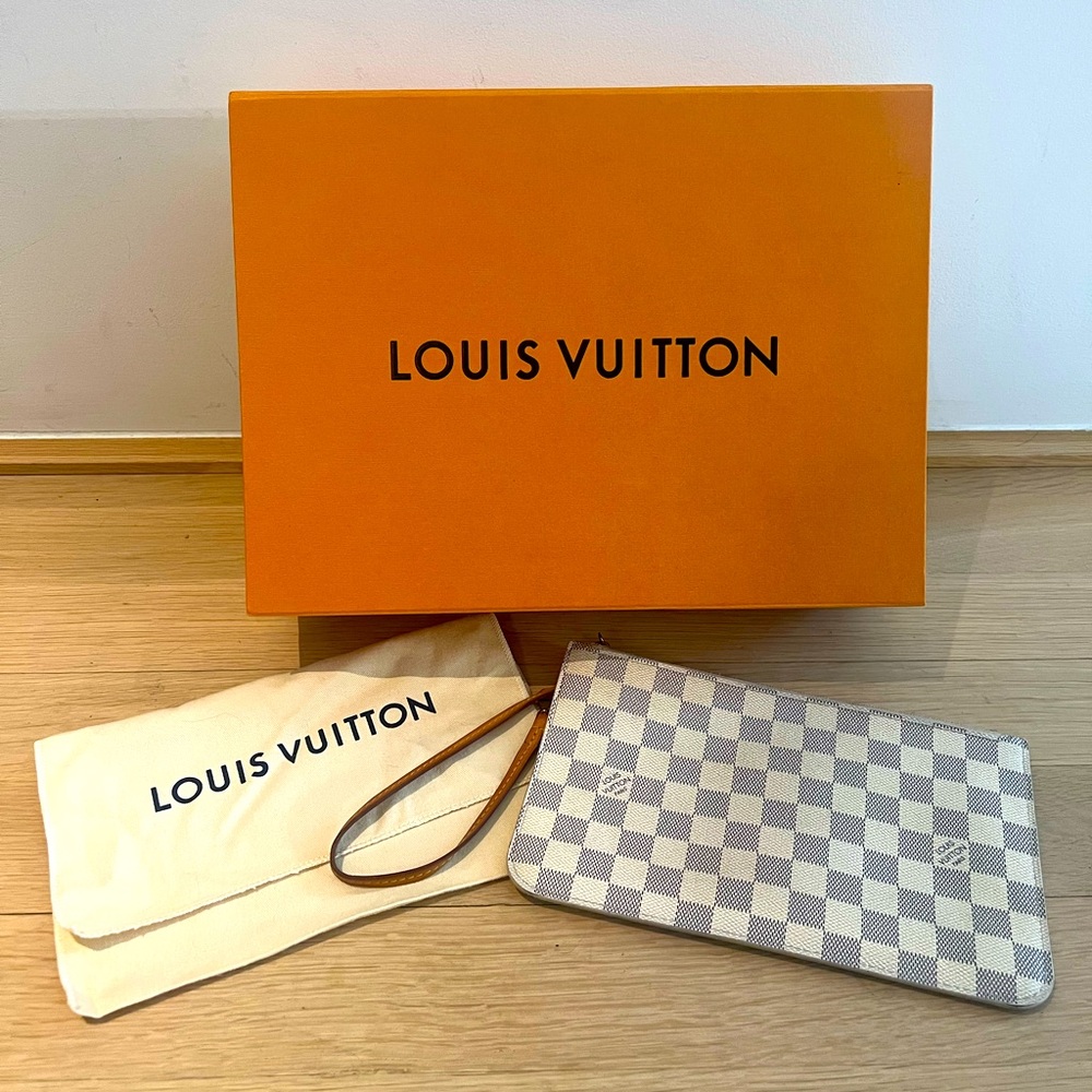 Louis Vuitton envelope clutch bag purse